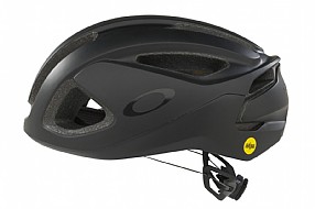 Oakley ARO3 Helmet