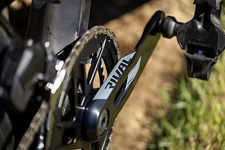 グッチCAAD10 DISC SRAM RIVAL 2X11S SRAM Rival E1 2x DUB 12-Speed Crankset