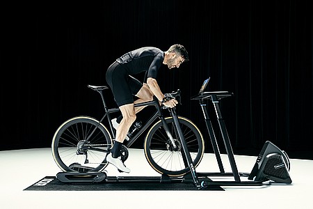 Wahoo Fitness KICKR HEADWIND Smart Fan [WFBKTR7US]