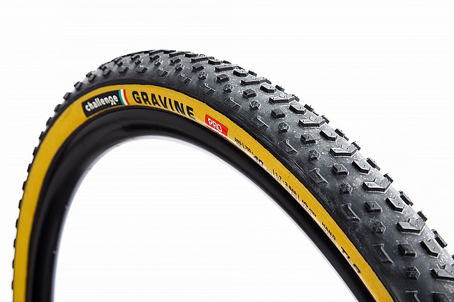 Challenge Gravine PRO TLR Gravel Tire Tan Wall/Black