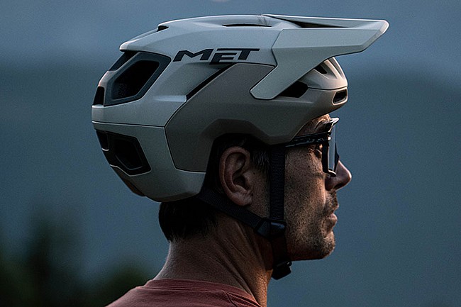 MET Revo Mips MTB Helmet 
