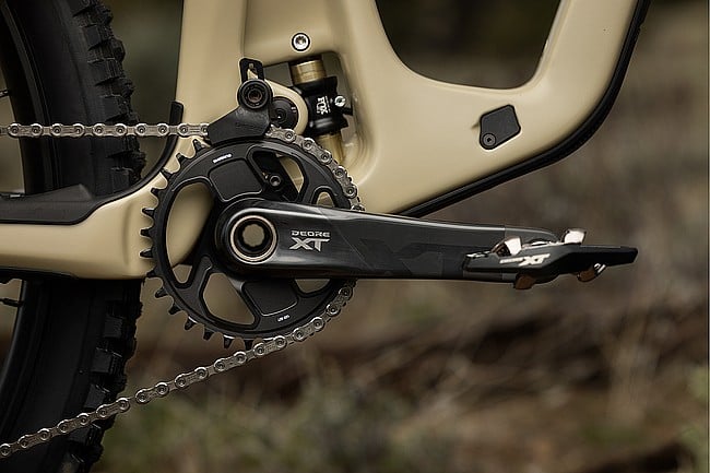 Shimano XT FC-M8200 Crankset 
