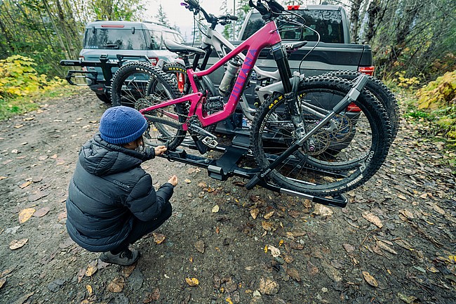 Saris Edge 2-Bike Hitch Rack 