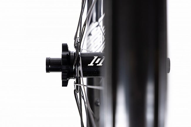 We Are One Convert i9 1/1 29" Carbon MTB Wheelset 