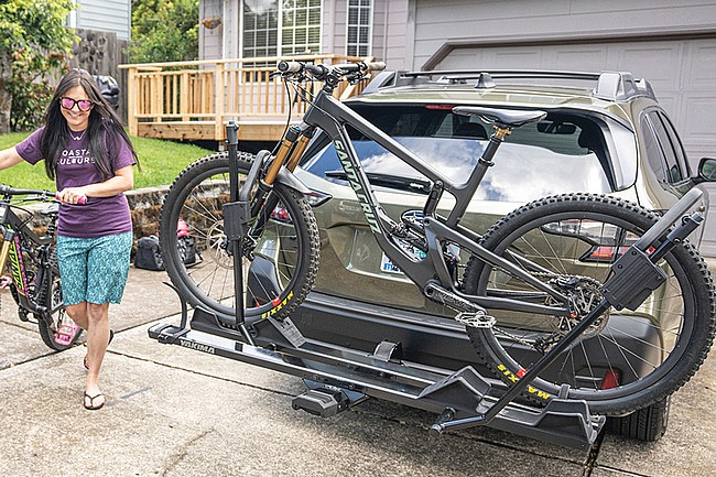Yakima StageTwo Hitch Rack 