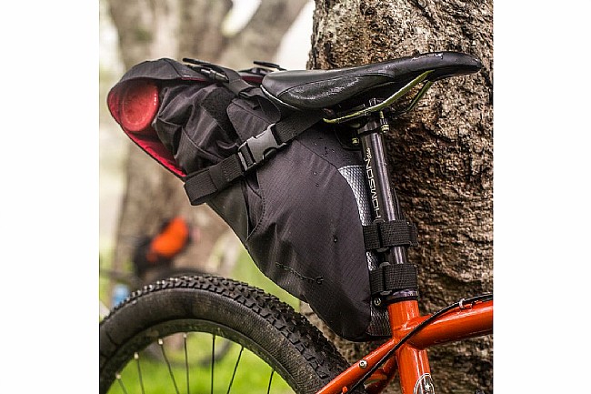 Blackburn Outpost Seat Pack with Dry Bag Blackburn Outpost Seat Pack with Dry Bag