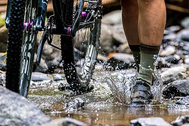 Showers Pass Crosspoint Waterproof Mountain Sock 